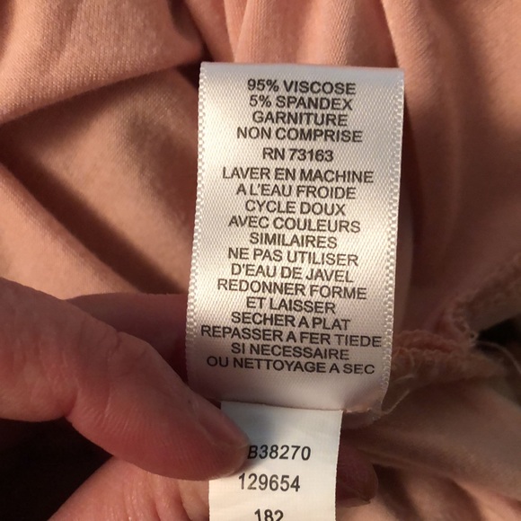 Cable & Gauge Short Sleeve-Flutter Sleeve Pink Top Medium - Picture 8 of 8